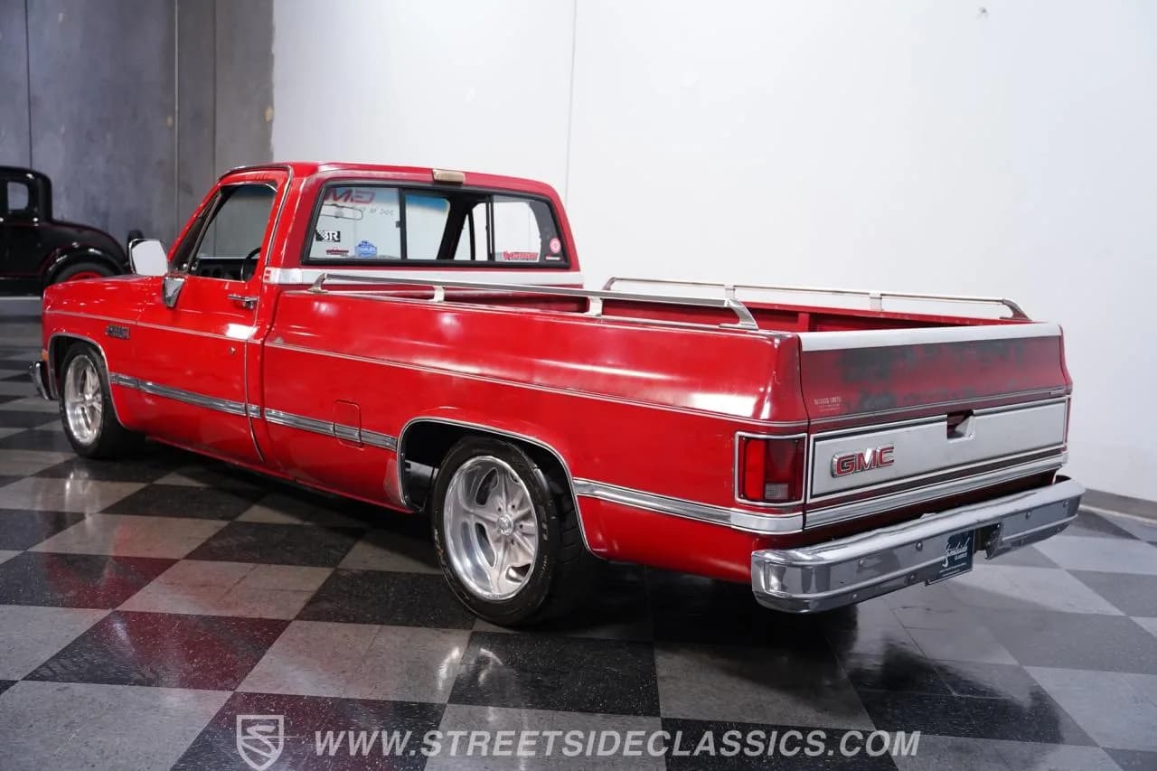 1987 GMC C10 Patina Restomod - Thumbnail 8