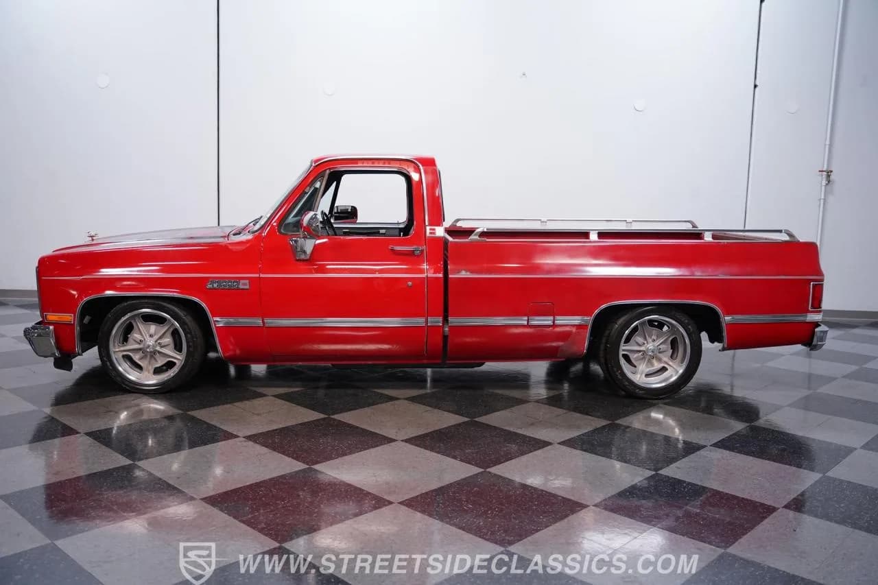 1987 GMC C10 Patina Restomod - Thumbnail 2