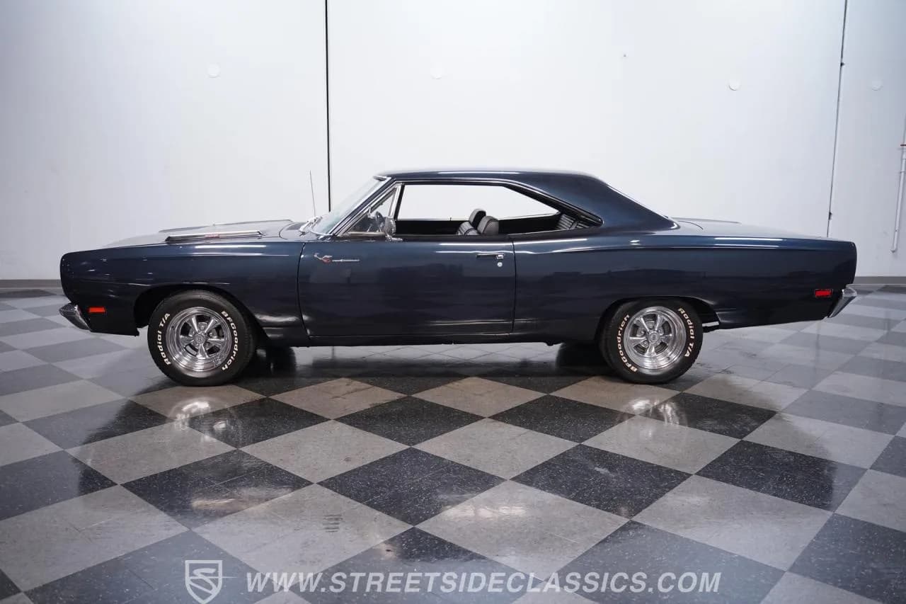 1969 Plymouth Road Runner - Thumbnail 2