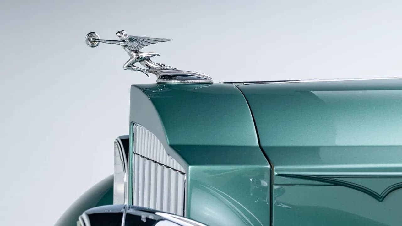 1934 Packard Twelve 1107 Coupe-Roadster - Thumbnail 2