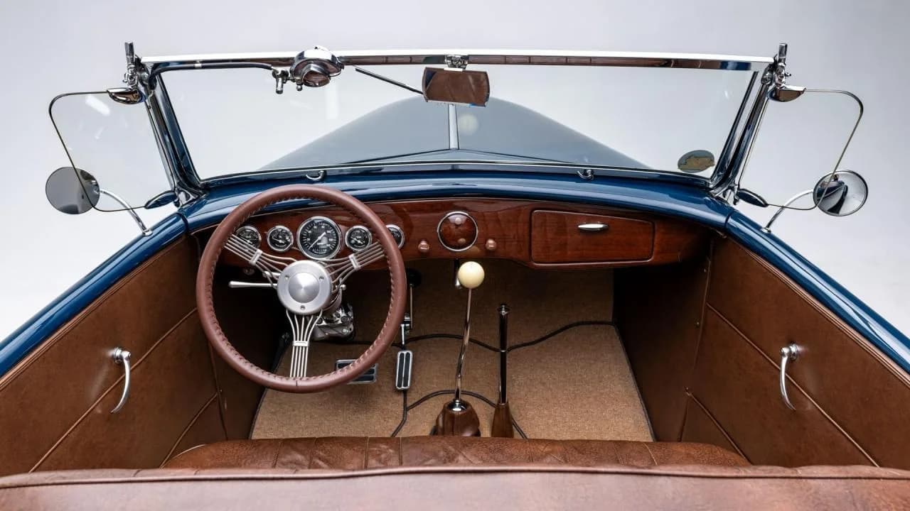 1936 Ford V8 De Luxe Roadster - Thumbnail 8