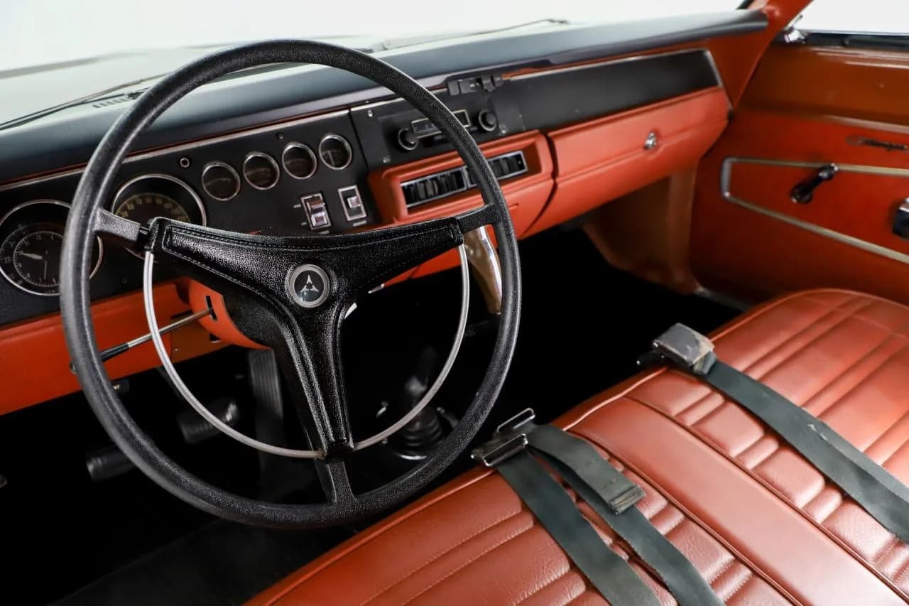 1970 Dodge Charger - Thumbnail 2