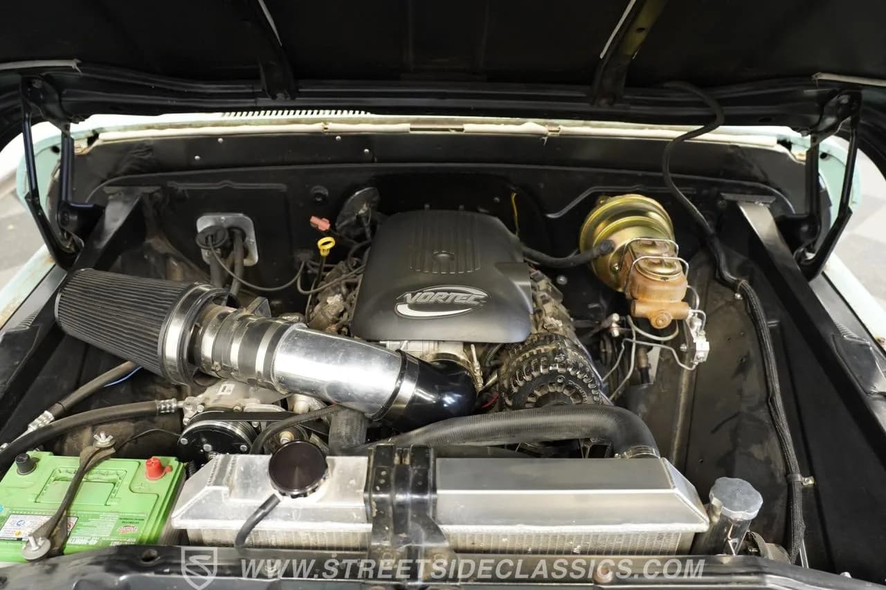 1965 Chevrolet C10 Restomod - Thumbnail 4