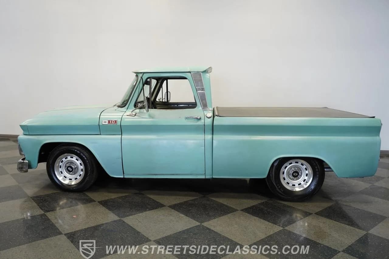 1965 Chevrolet C10 Restomod - Thumbnail 2