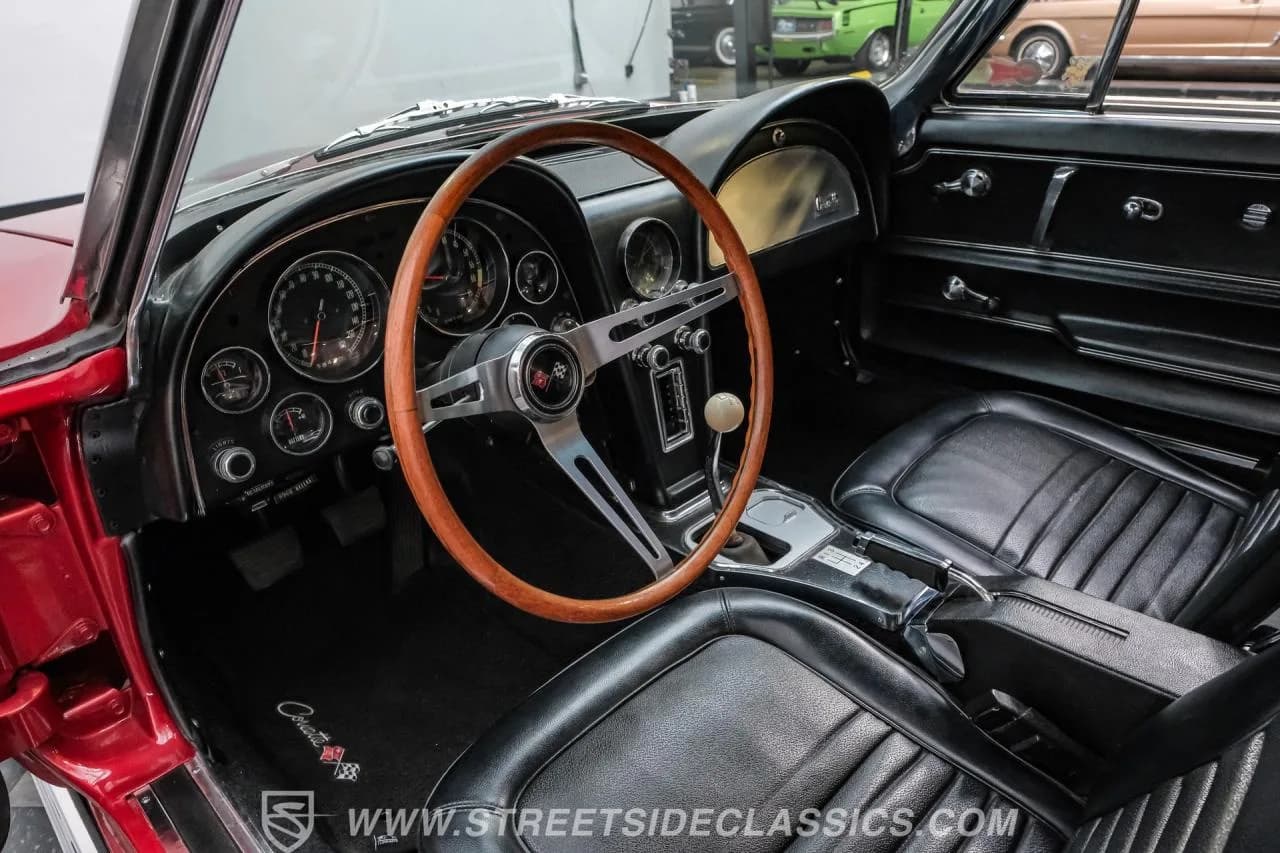 1967 Chevrolet Corvette Convertible - Thumbnail 4