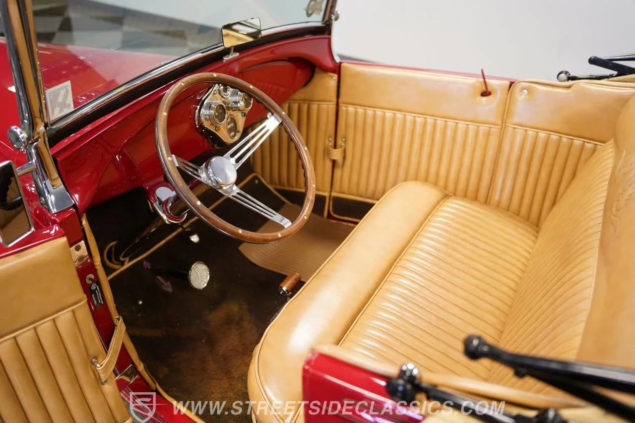 1934 Ford Roadster Streetrod - Thumbnail 4