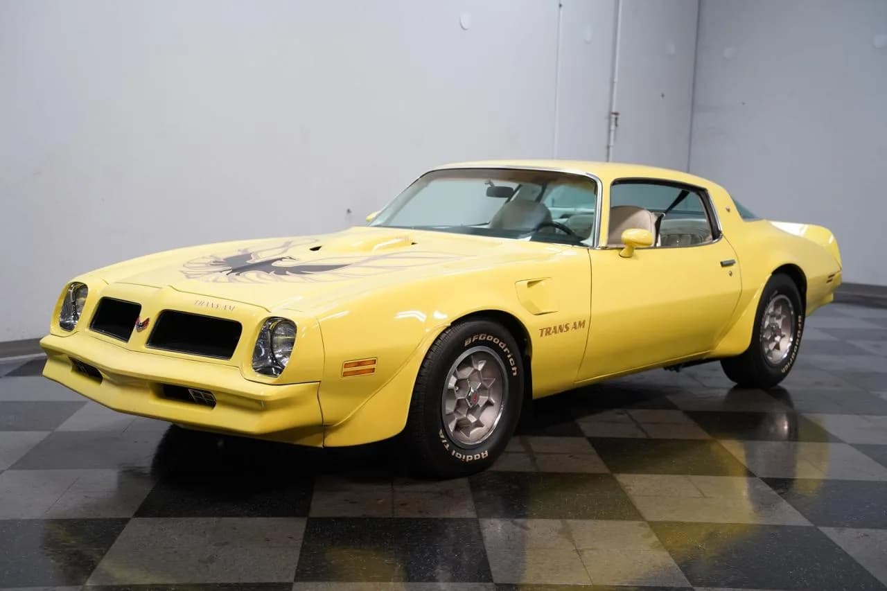 1976 Pontiac Firebird Trans Am Restomod - Thumbnail 6