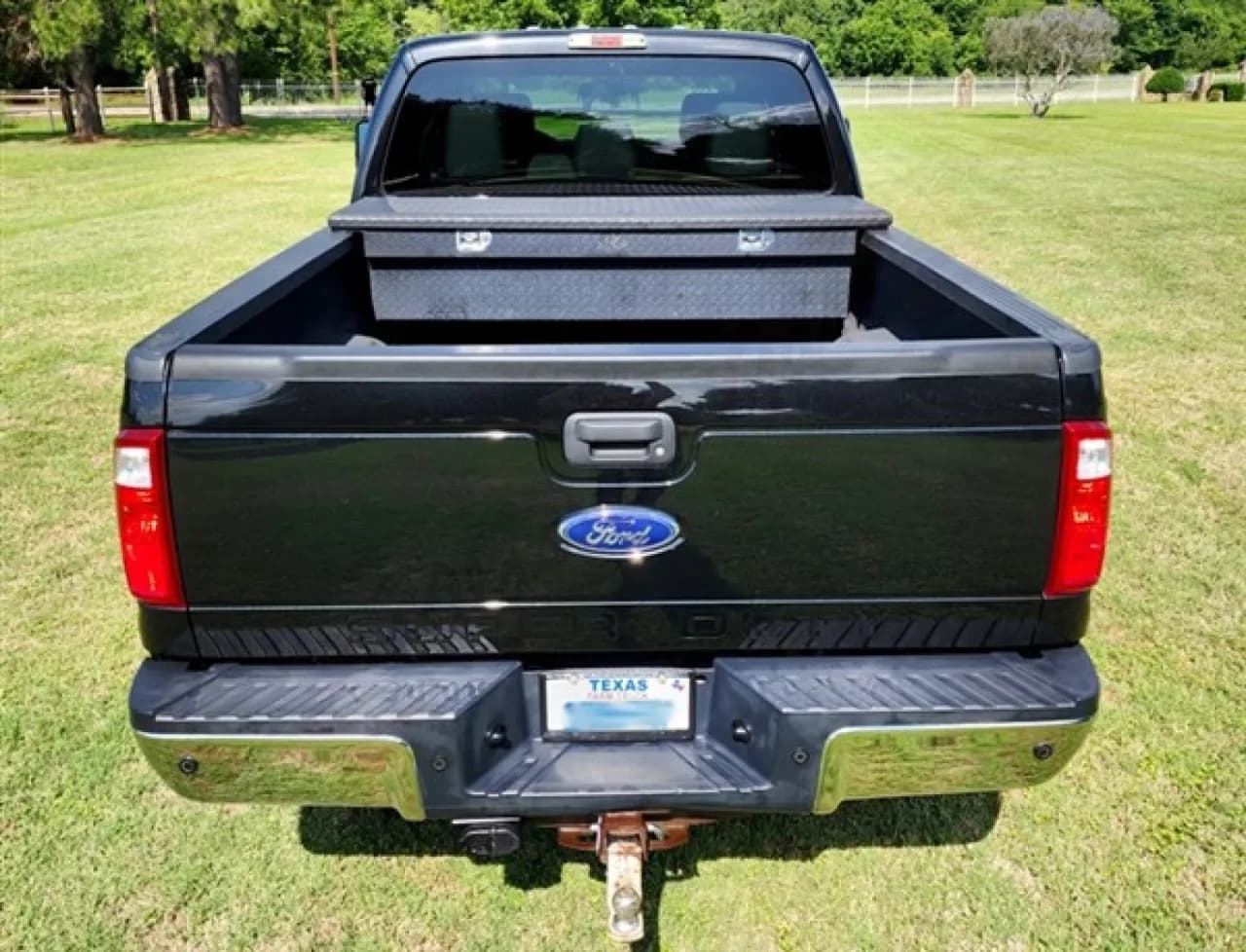 2015 Ford F250 - Thumbnail 4