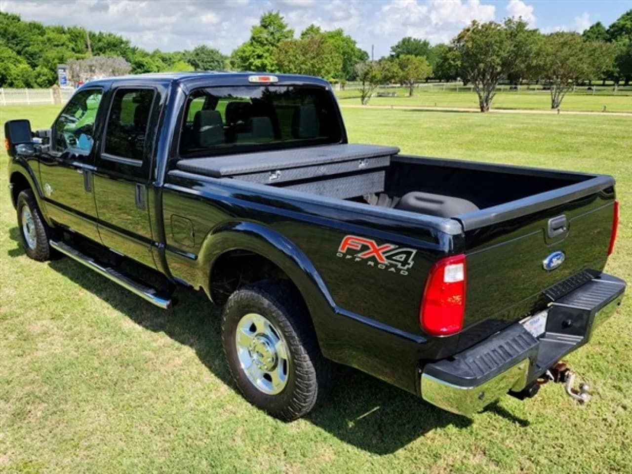 2015 Ford F250 - Thumbnail 5
