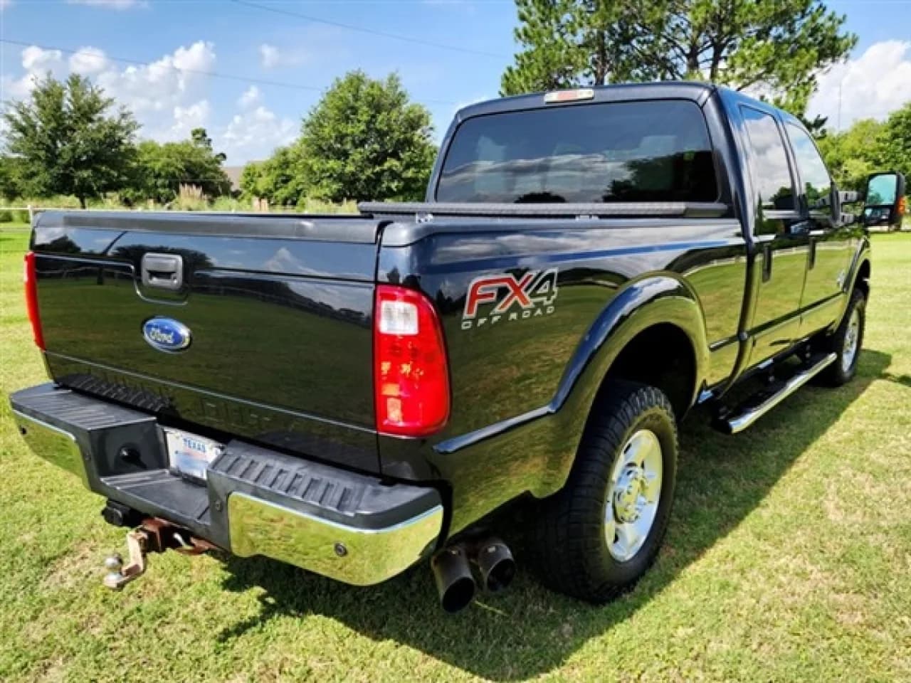 2015 Ford F250 - Thumbnail 6