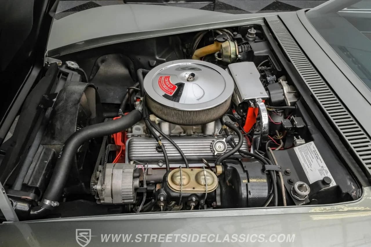 1971 Chevrolet Corvette LT1 - Thumbnail 3