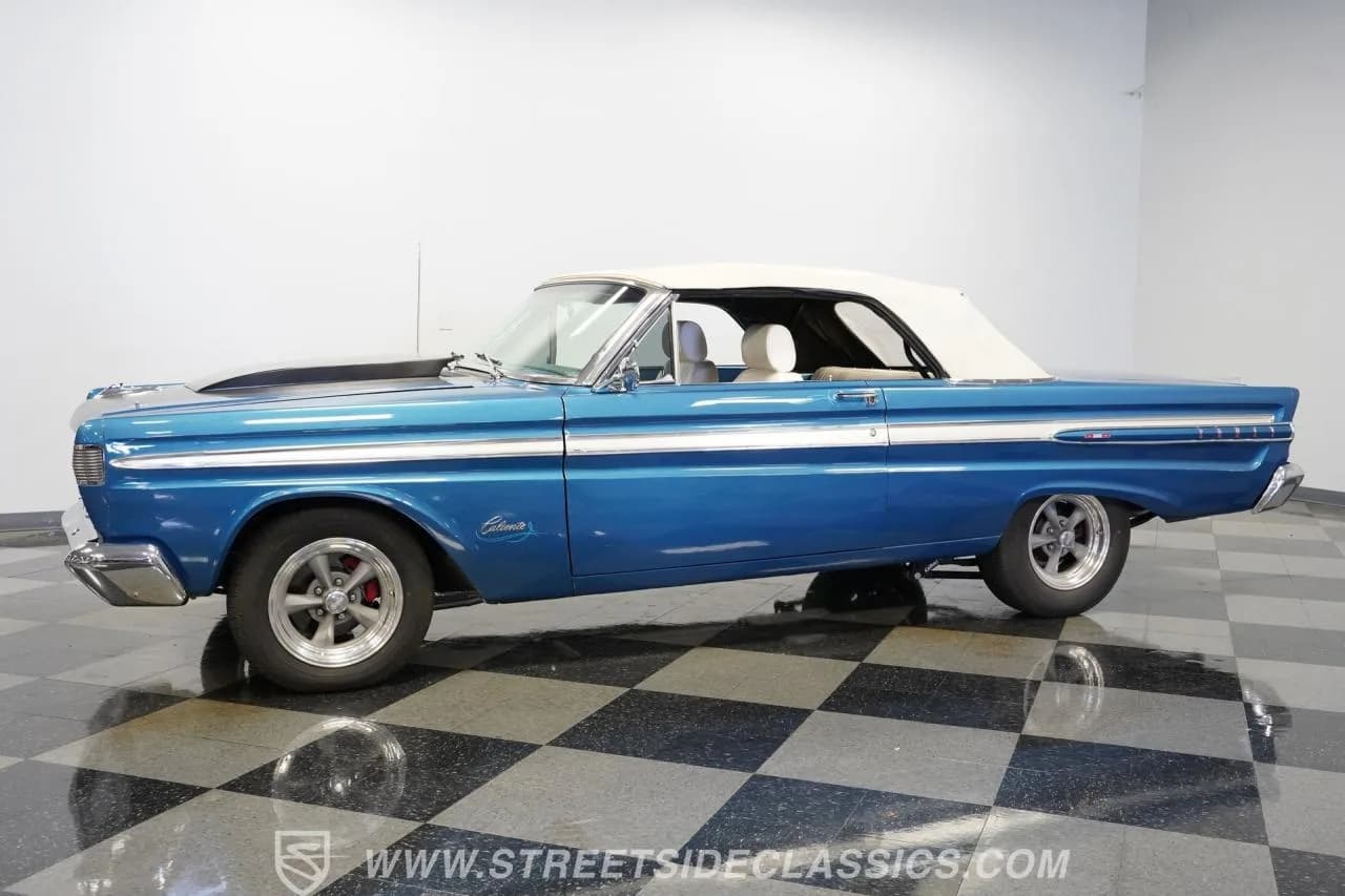 1964 Mercury Comet Caliente Convertible - Thumbnail 7