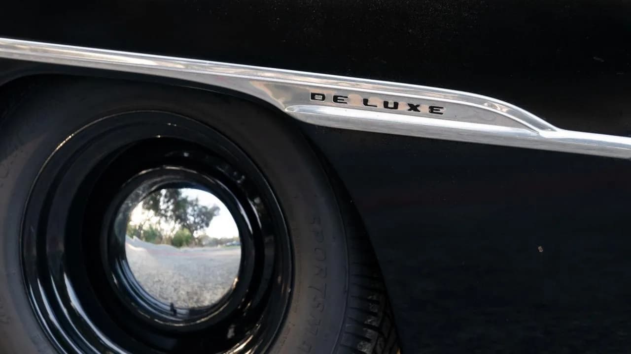 1951 Chevrolet Styleline De Luxe 4-Door Sedan "Police Cruiser Restomod" - Thumbnail 3