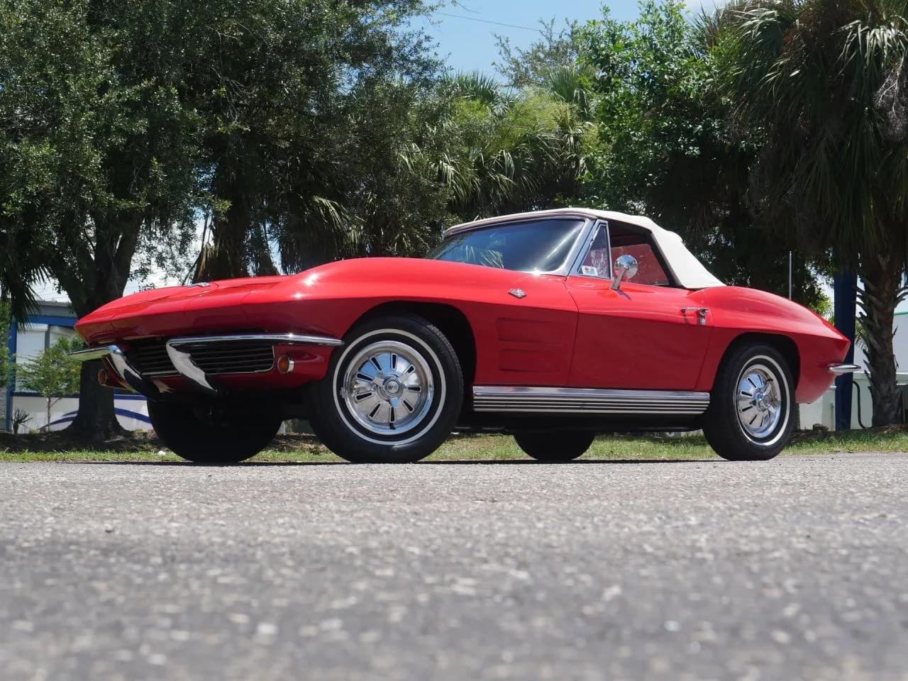 1964 Chevrolet Corvette Roadster - Thumbnail 6