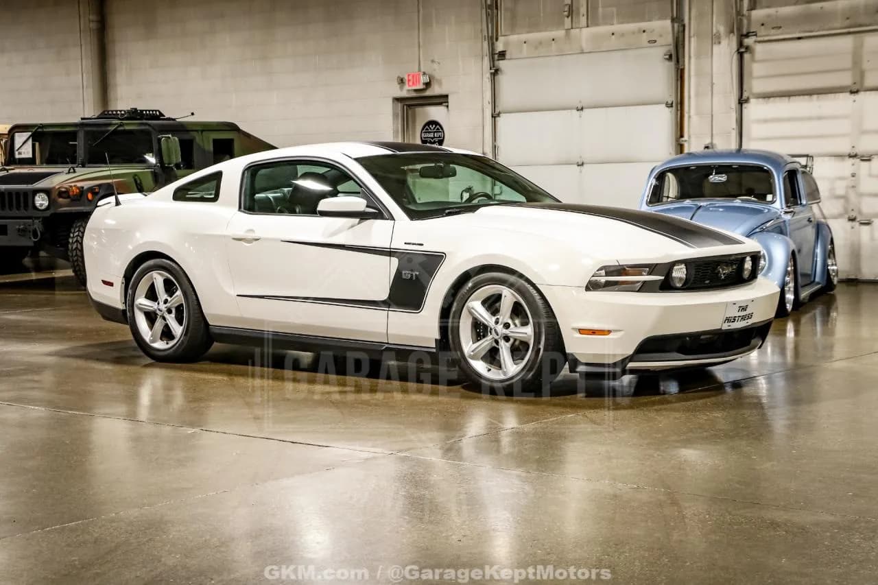 2010 Ford Mustang