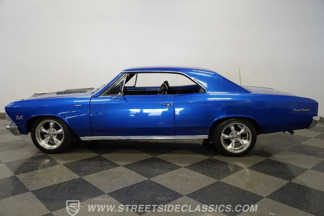 1966 Chevrolet Chevelle SS 396 - Thumbnail 2
