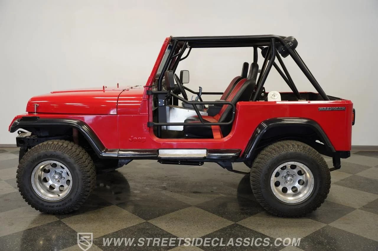 1989 Jeep Wrangler - Thumbnail 2