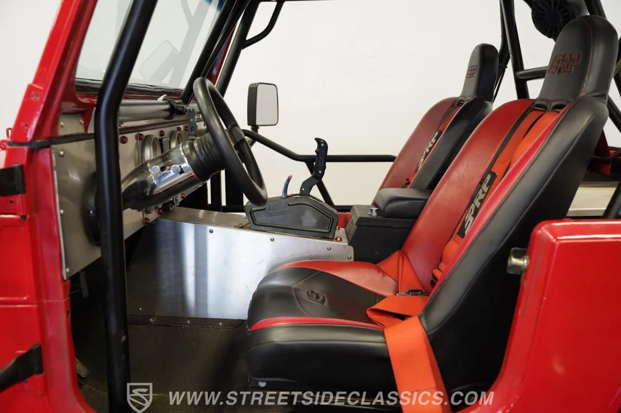 1989 Jeep Wrangler - Thumbnail 3