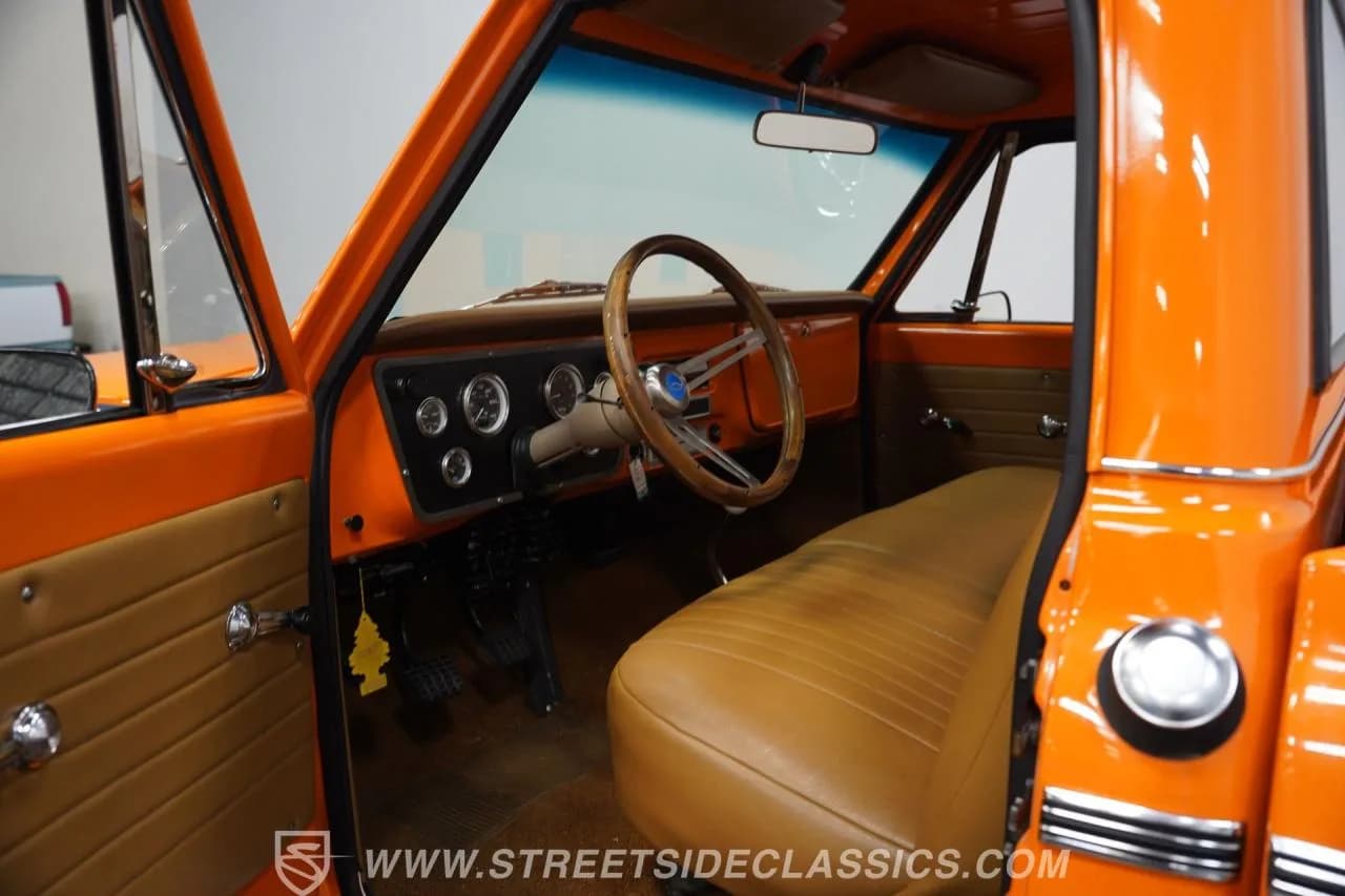 1969 GMC C10 - Thumbnail 4