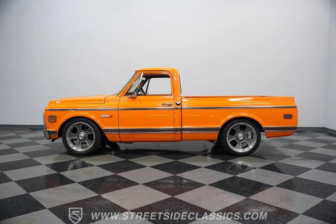 1969 GMC C10 - Thumbnail 8