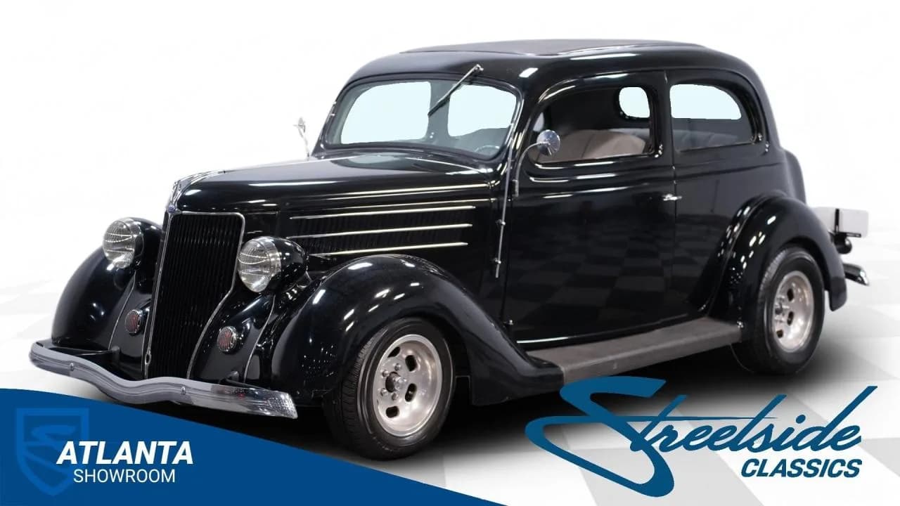 1936 Ford Tudor Humpback