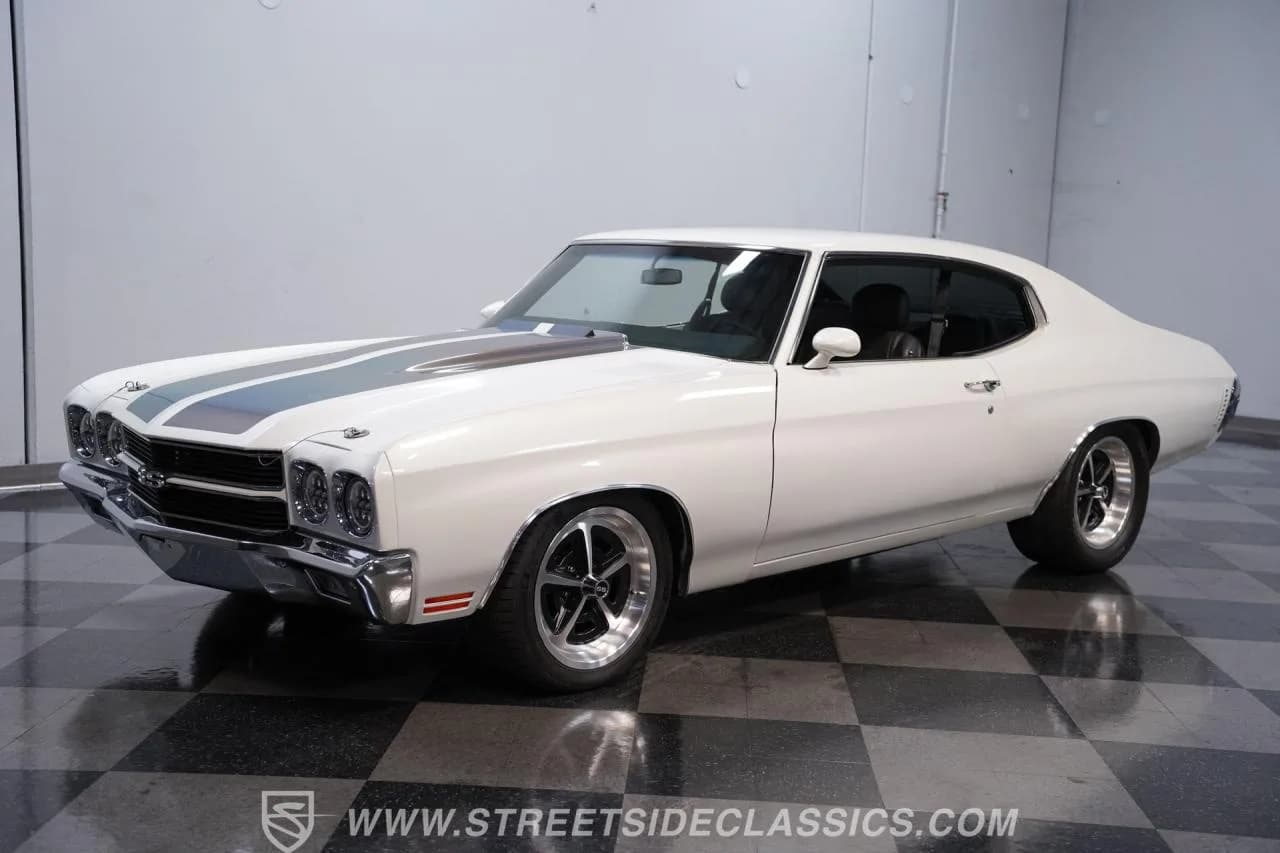 1970 Chevrolet Chevelle SS Tribute Restomod - Thumbnail 6