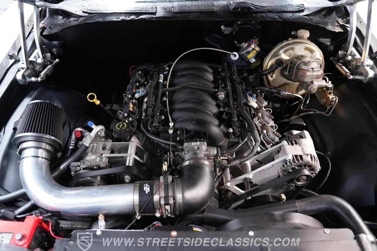 1970 Chevrolet Chevelle SS Tribute Restomod - Thumbnail 3