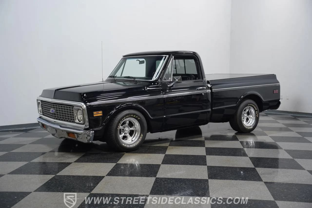 1972 Chevrolet C10 Restomod - Thumbnail 6
