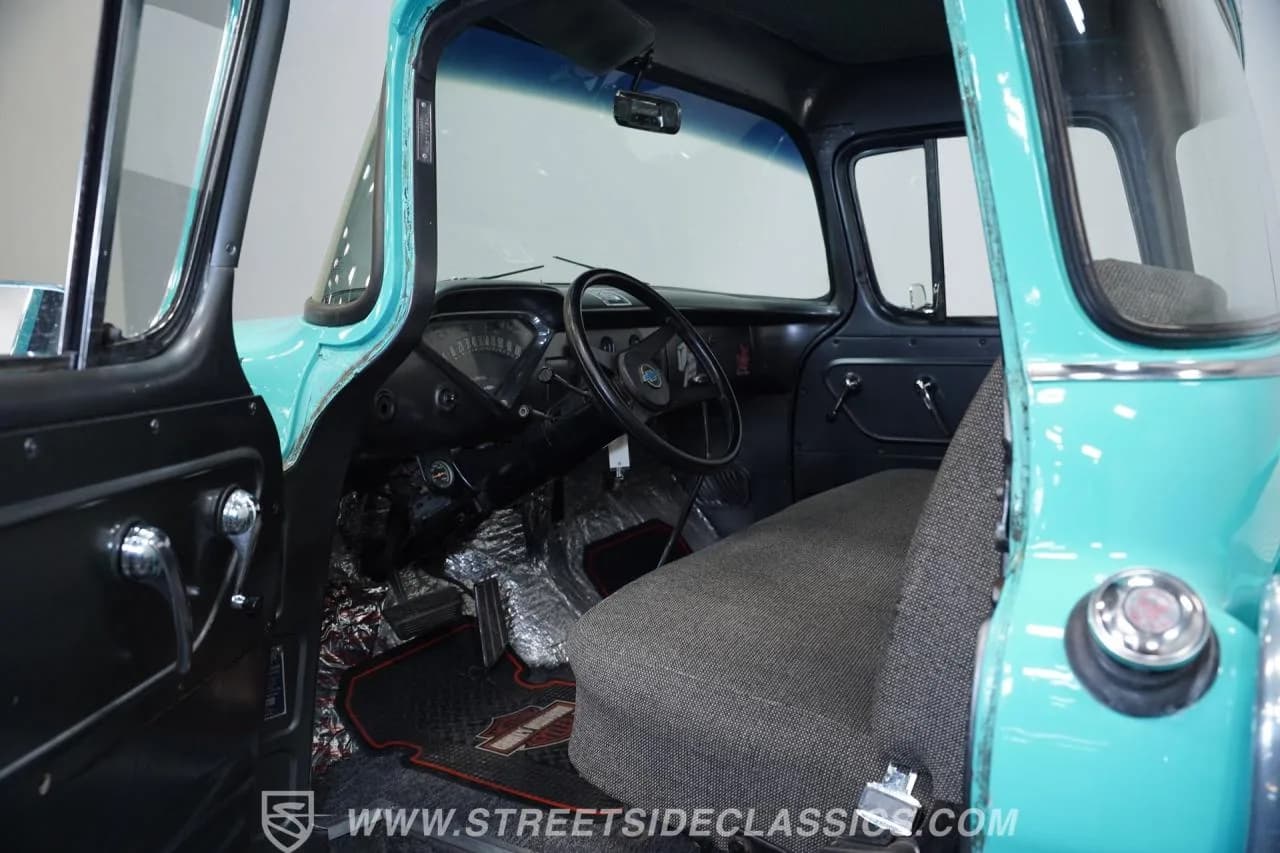 1955 Chevrolet 3100 Cameo - Thumbnail 4