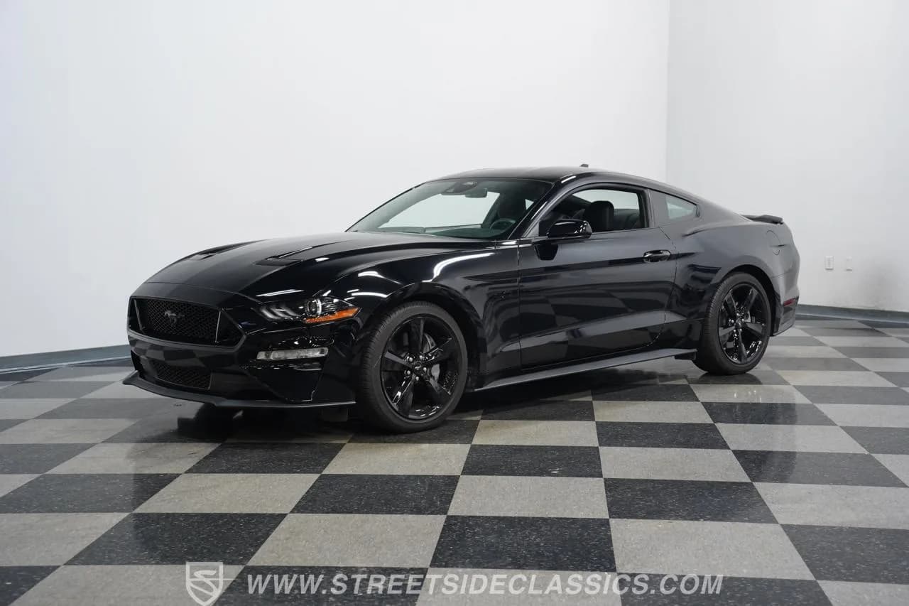 2021 Ford Mustang GT - Thumbnail 6
