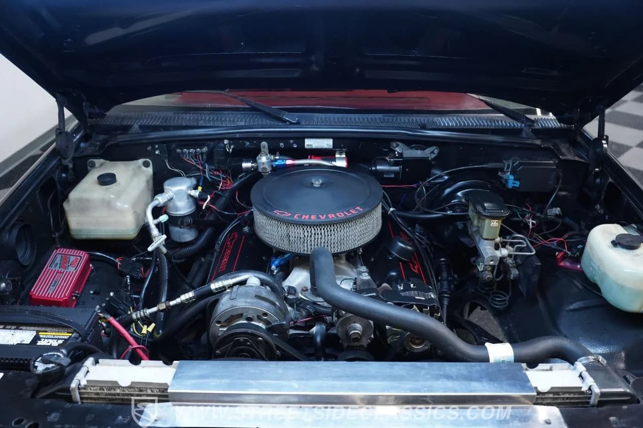 1991 Chevrolet Silverado 454 SS - Thumbnail 3