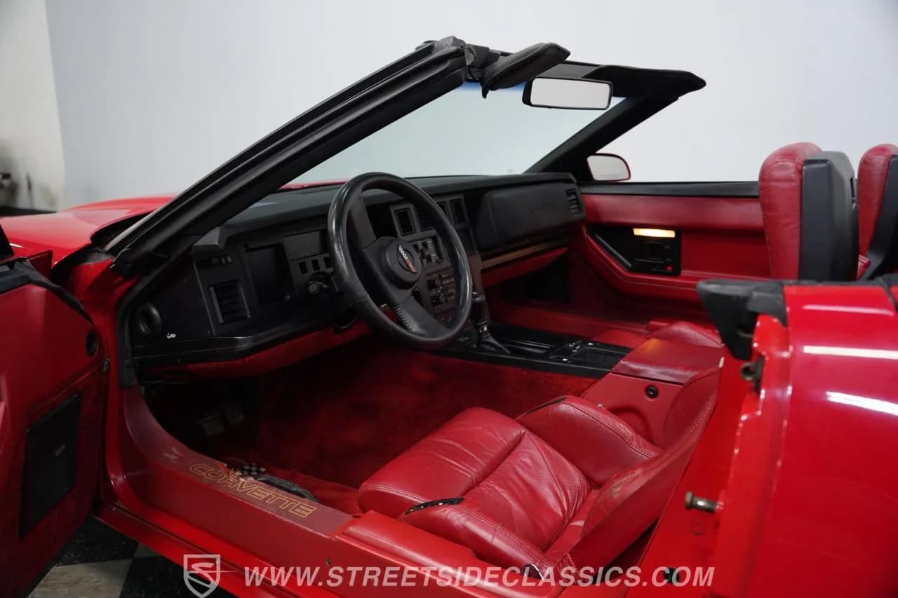 1986 Chevrolet Corvette Convertible - Thumbnail 4