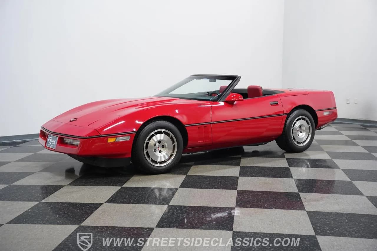1986 Chevrolet Corvette Convertible - Thumbnail 6