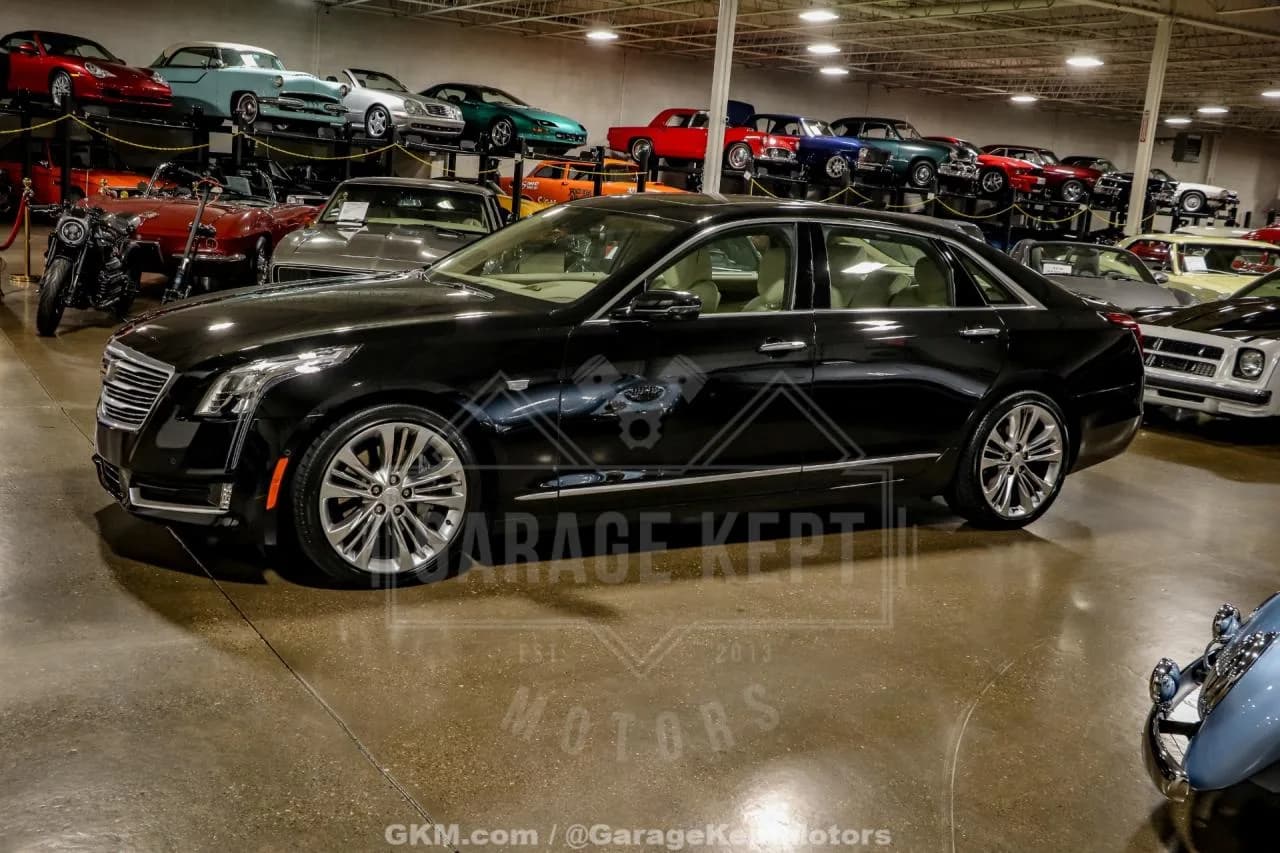 2018 Cadillac CT6 - Thumbnail 4