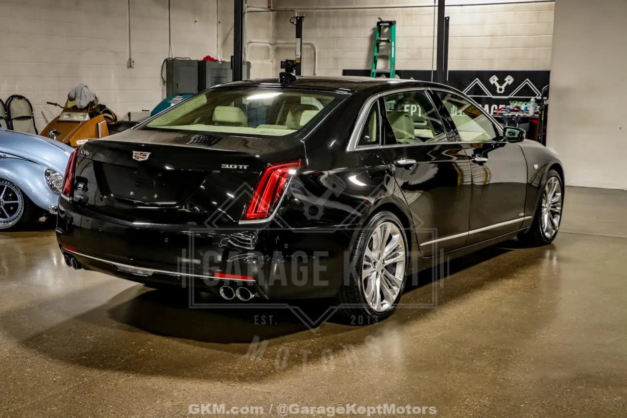 2018 Cadillac CT6 - Thumbnail 8