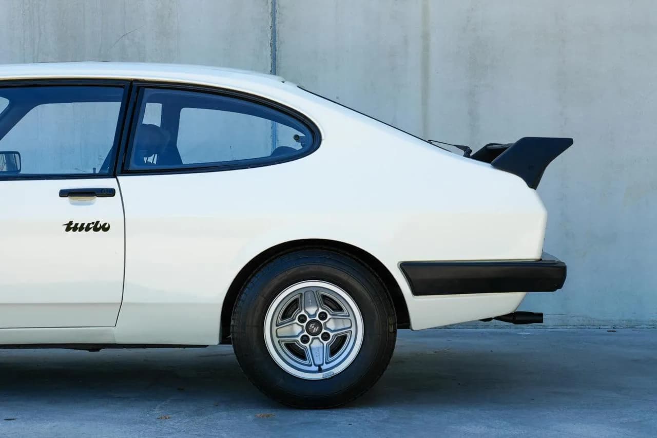1982 Ford Capri - Thumbnail 4