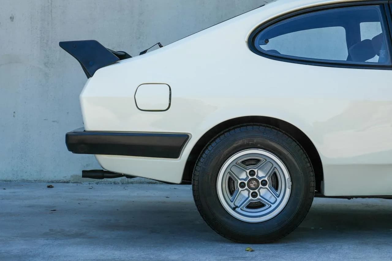 1982 Ford Capri - Thumbnail 8