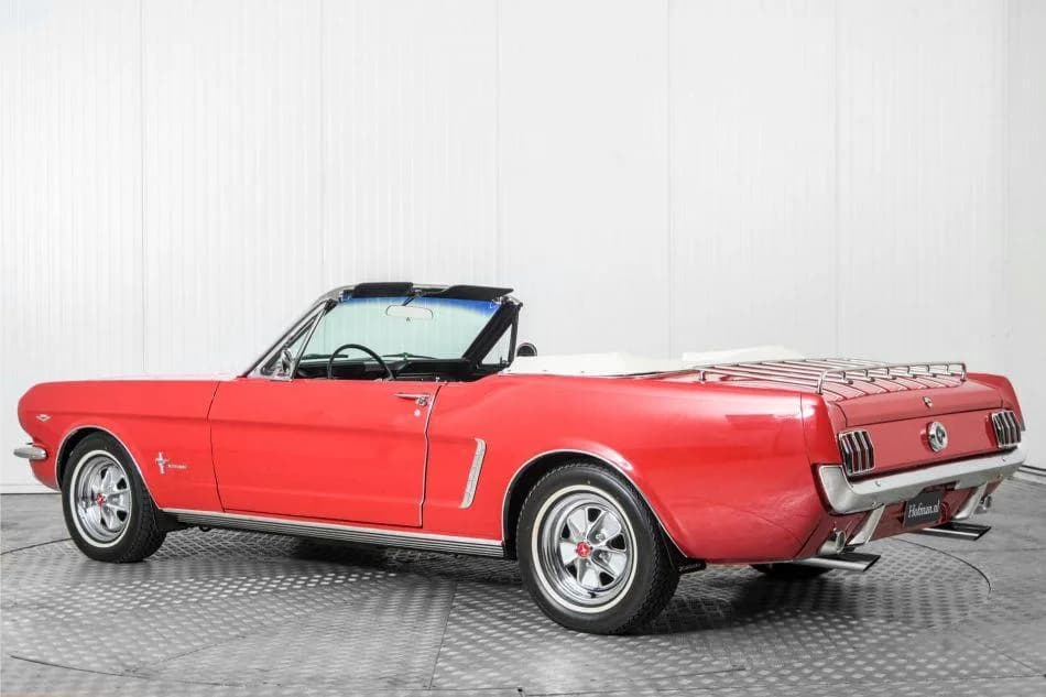 1966 Ford Mustang - Thumbnail 6