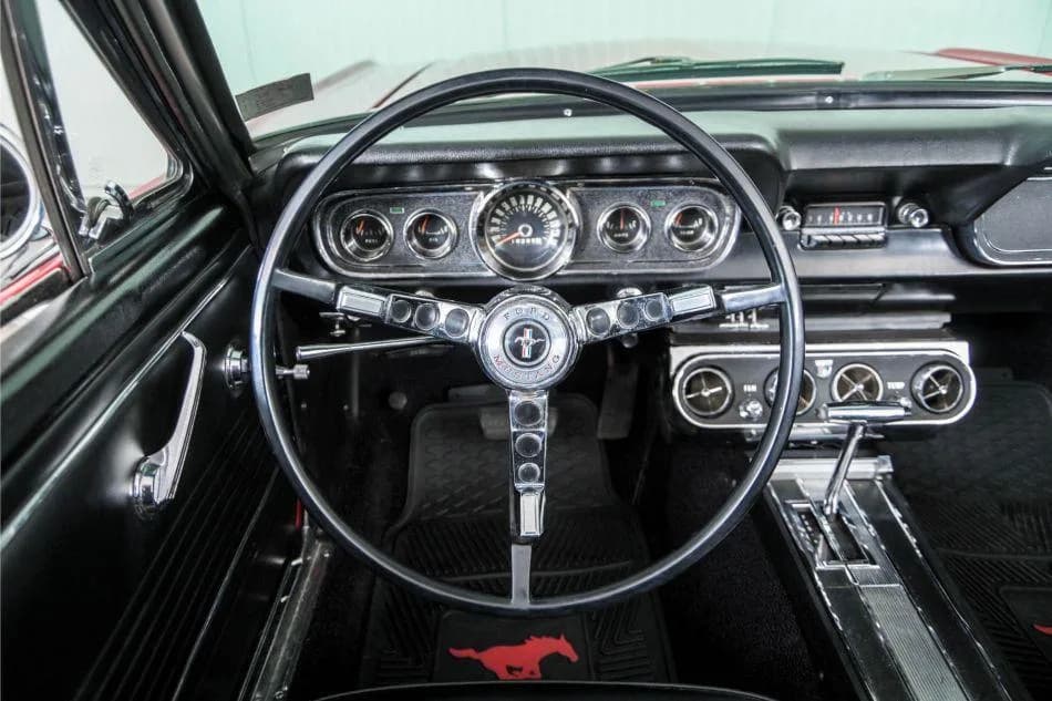 1966 Ford Mustang - Thumbnail 8