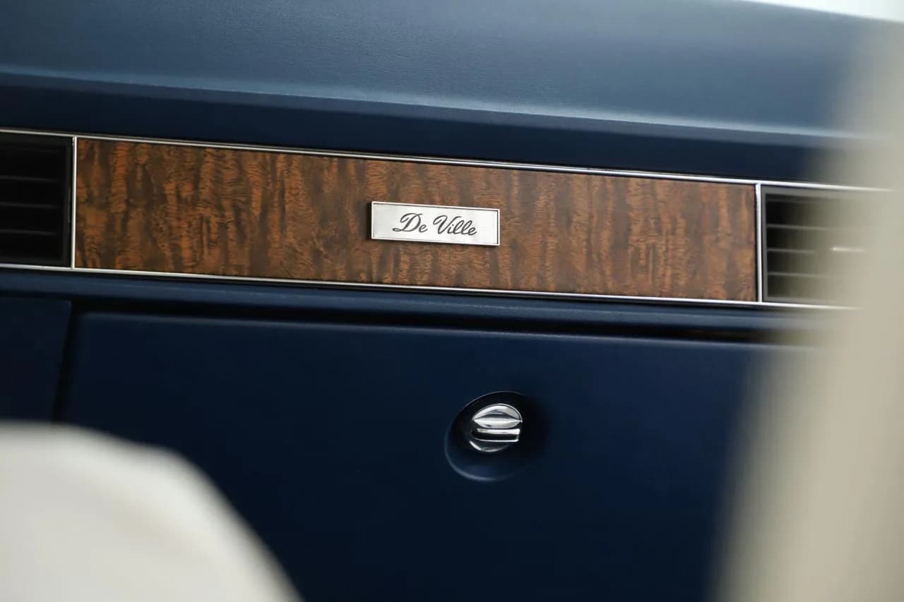 1970 Cadillac Coupe DeVille - Thumbnail 8