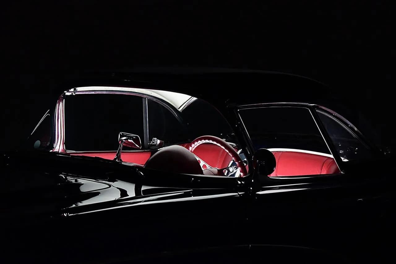 1961 Chevrolet Corvette - Thumbnail 5