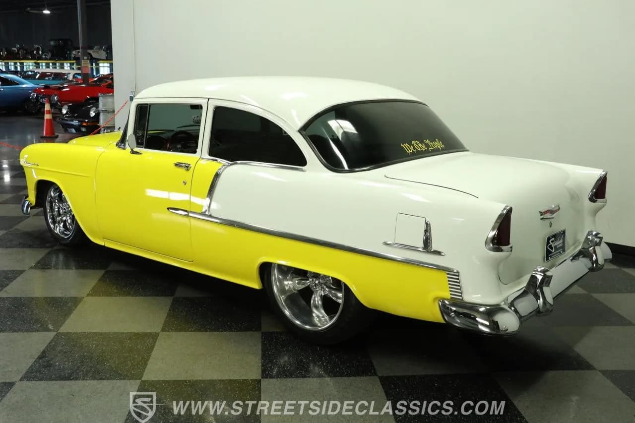 1955 Chevrolet 210 Restomod - Thumbnail 7