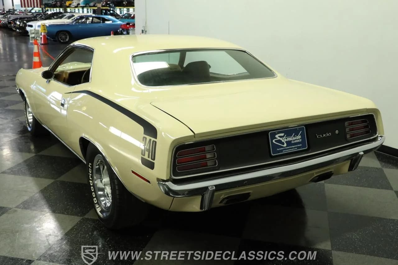 1970 Plymouth Cuda - Thumbnail 8