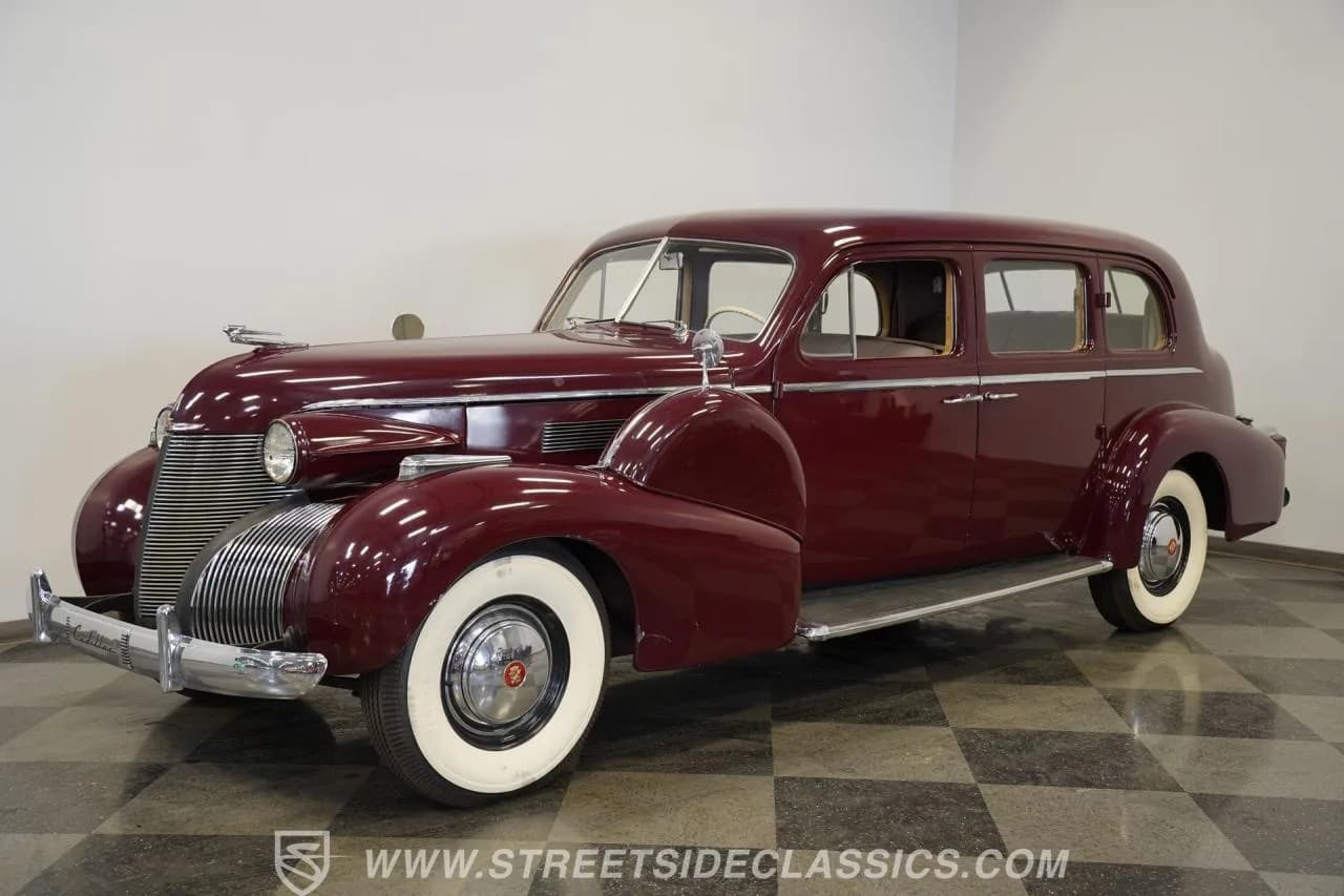 1939 Cadillac Fleetwood  Series 75 Seven-Passenger Sedan - Thumbnail 6
