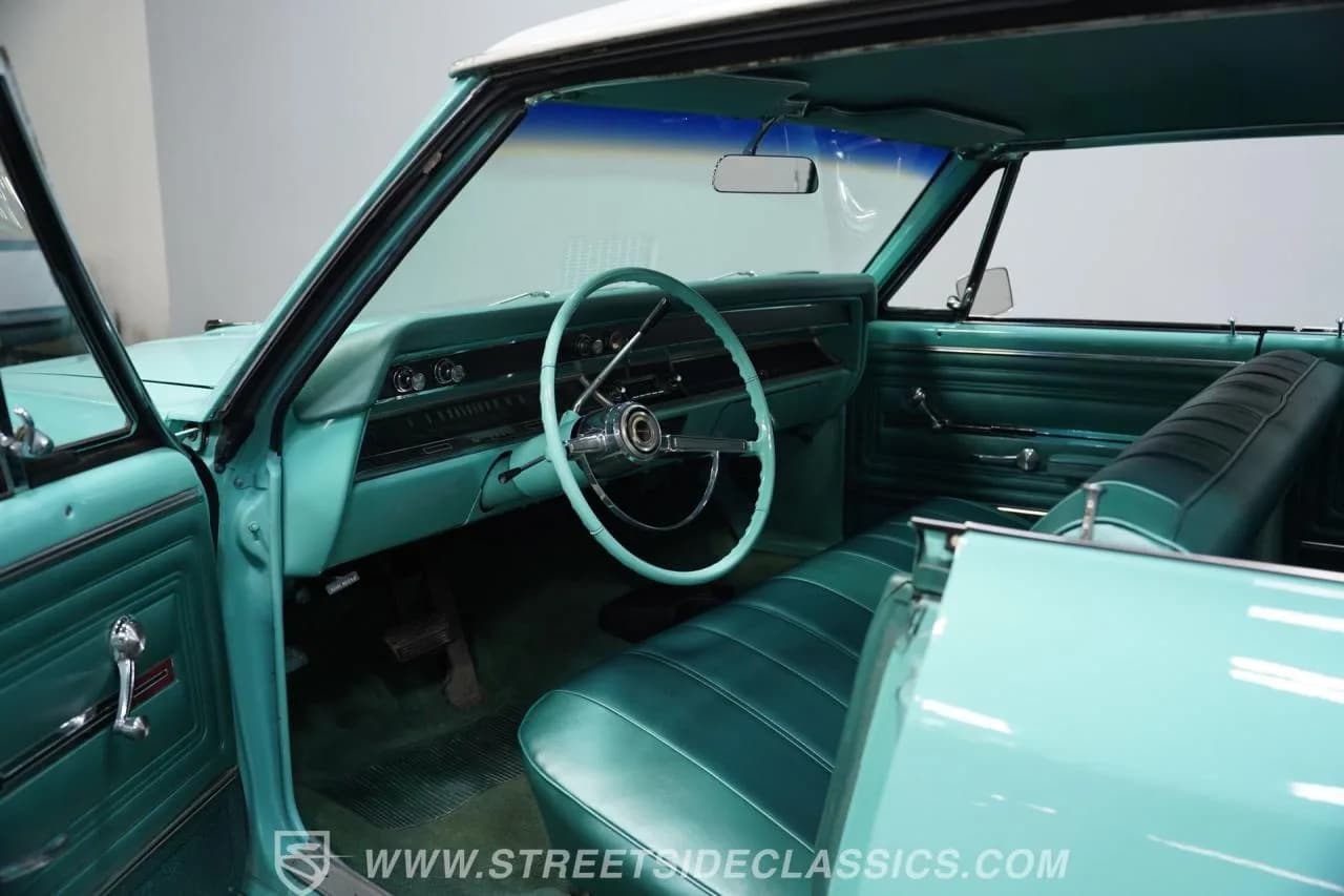 1966 Chevrolet Chevelle Malibu 4 Door Hardtop - Thumbnail 4