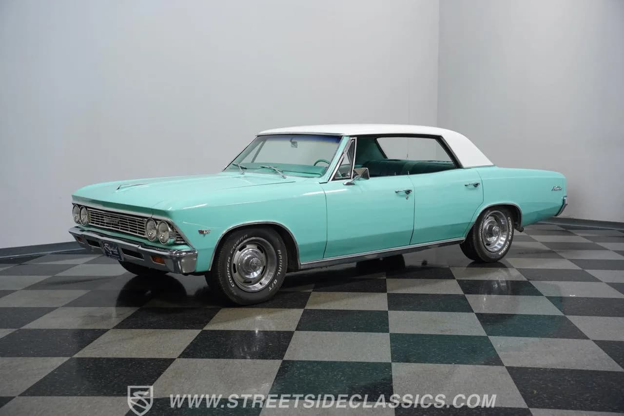1966 Chevrolet Chevelle Malibu 4 Door Hardtop - Thumbnail 6