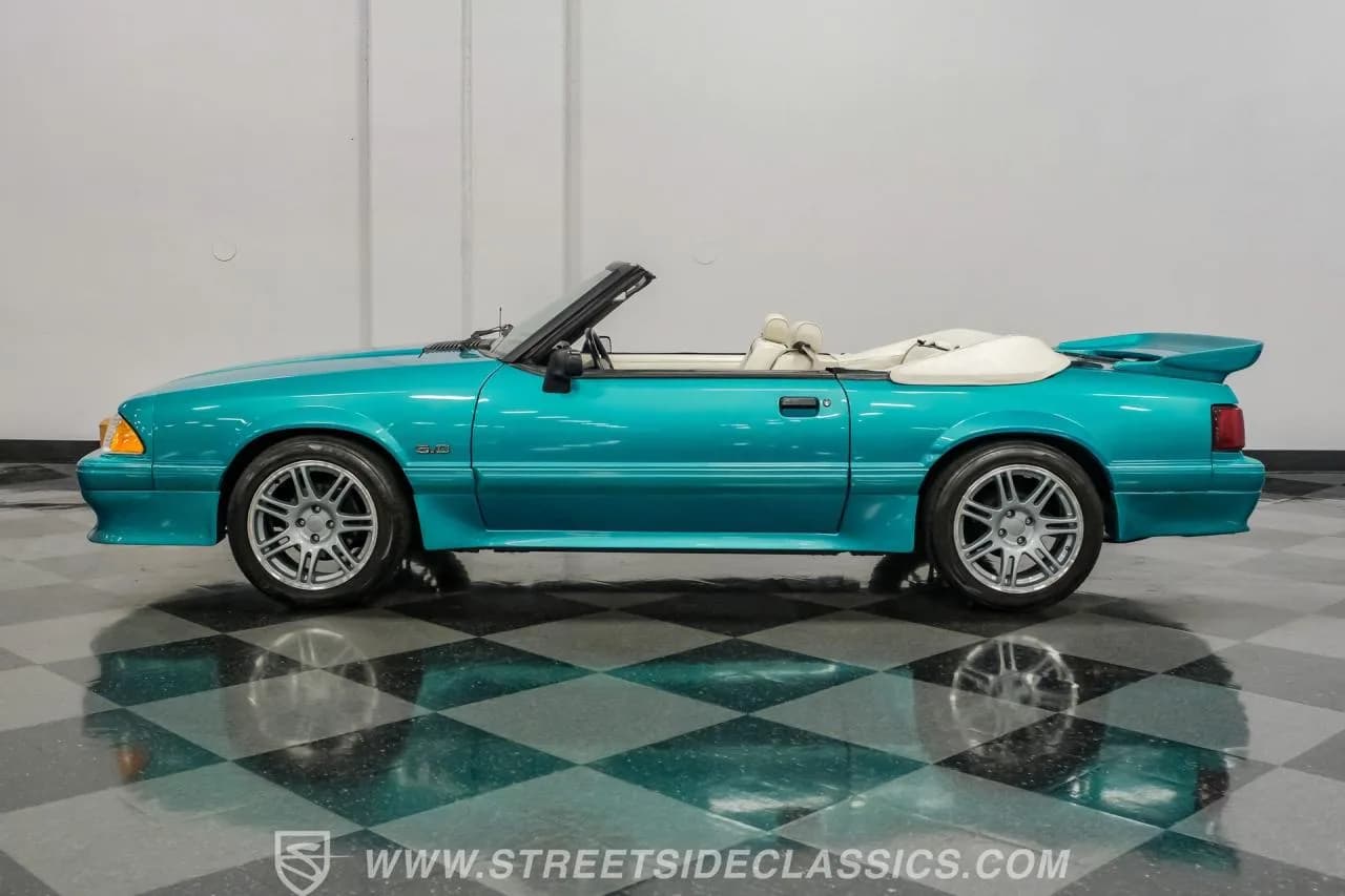 1991 Ford Mustang LX 5.0 Convertible - Thumbnail 7