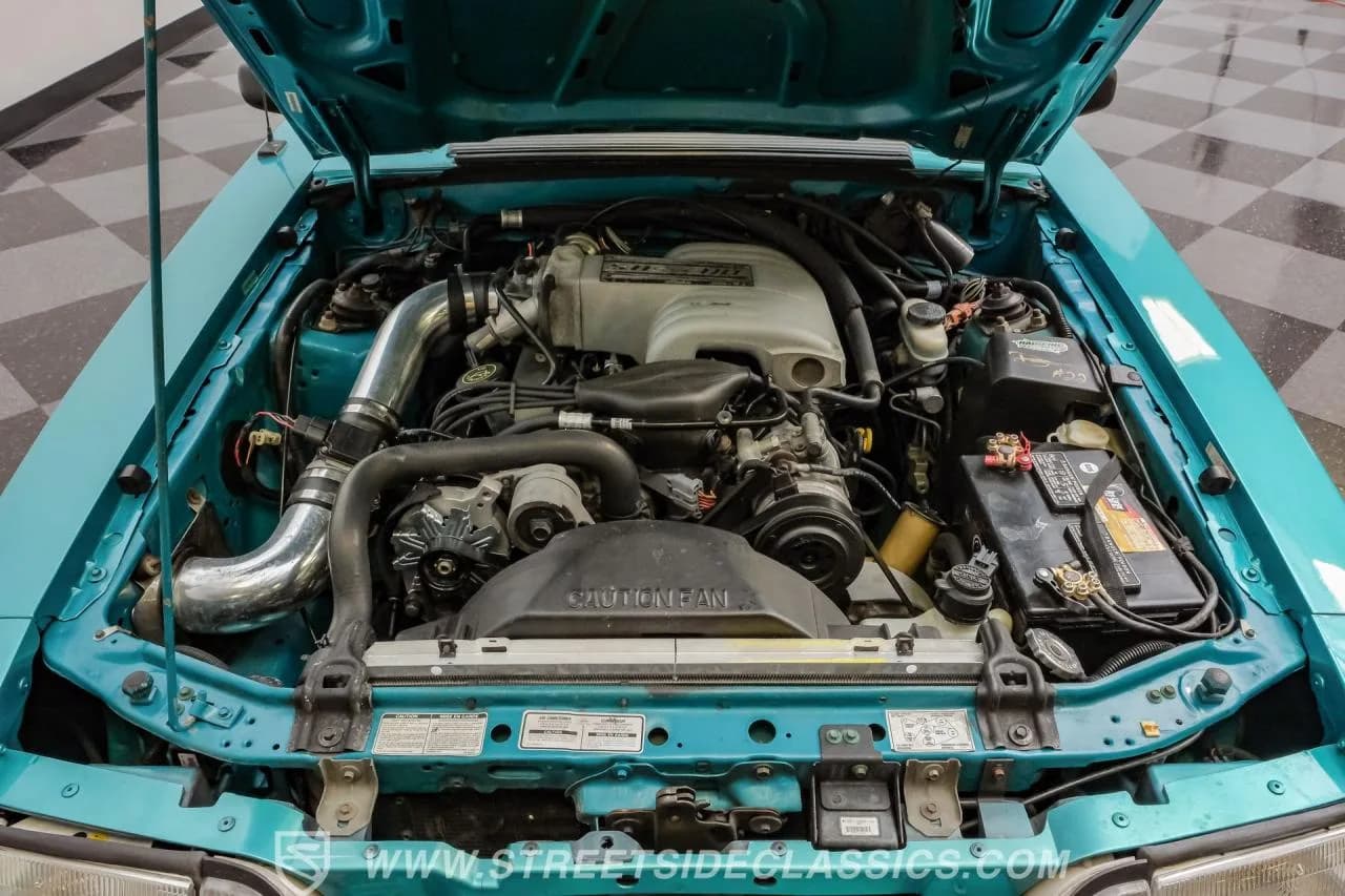 1991 Ford Mustang LX 5.0 Convertible - Thumbnail 3