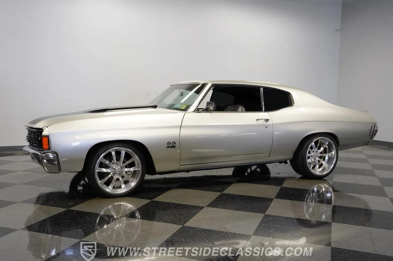 1972 Chevrolet Chevelle SS Tribute Restomod - Thumbnail 7