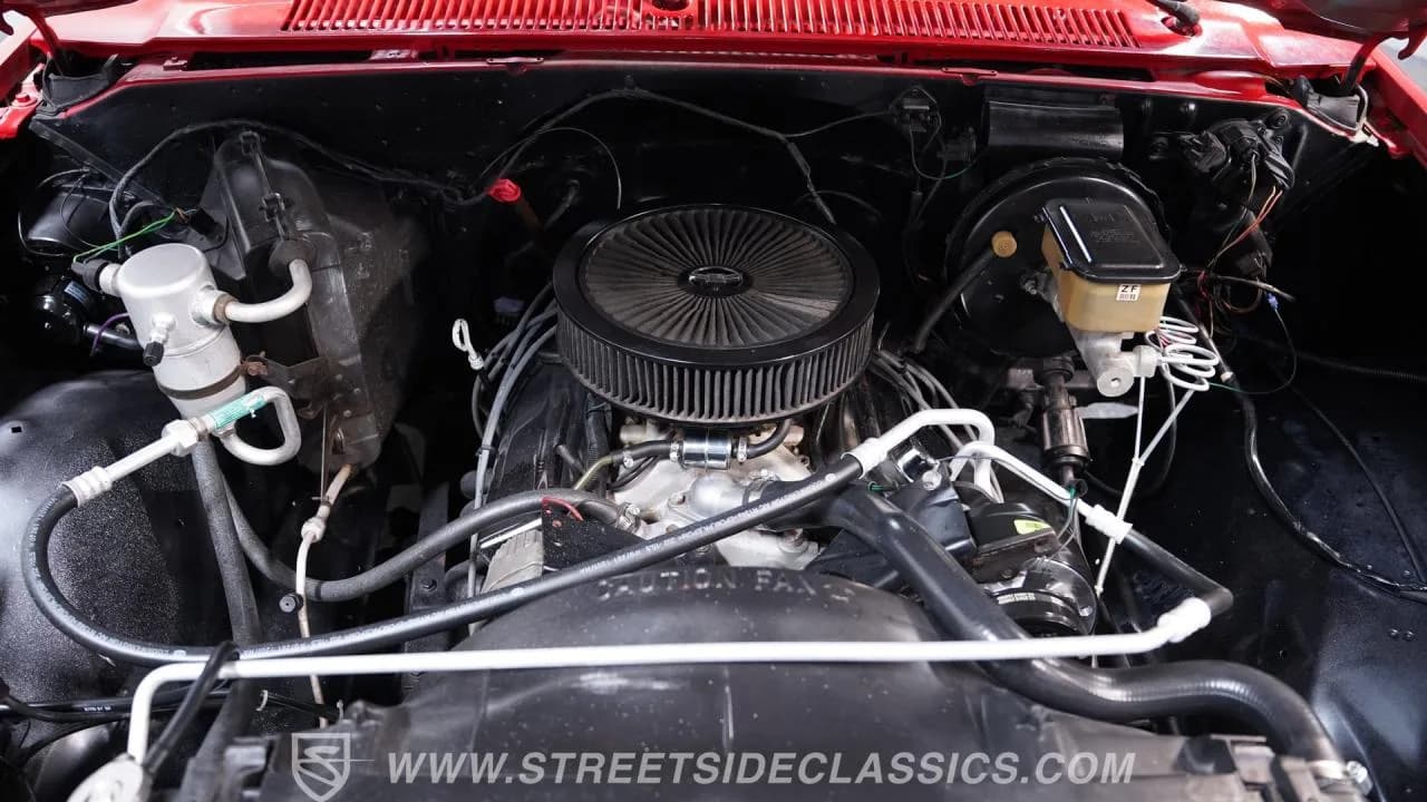 1984 GMC C1500 Sierra Classic - Thumbnail 3